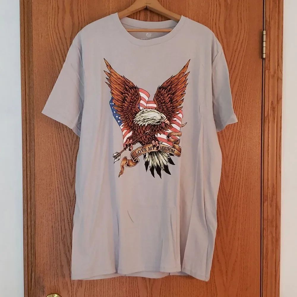 New in Pkg - "I Love My Freedom" Eagle American Flag Patriotic T-Shirt Sz XL